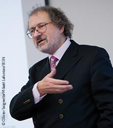 Giovanni Bruna, Directeur scientifique