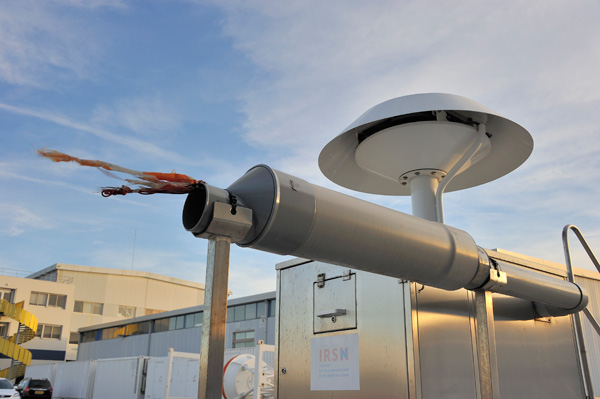 Station de prélèvement d'aérosols du réseau OPERA-Air installée à La Seyne-sur-Mer 