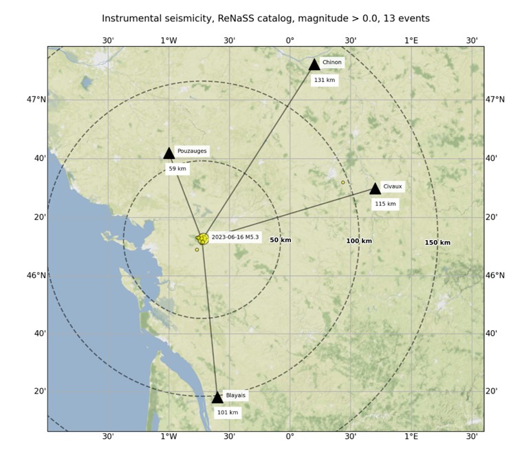 Figure 4. Carte des installations nucléaires de base de la région, en jaune les localisations des séismes de la séquence sismique initiée le 16 juin 2023.