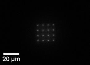 Faisceau de protons de 4 MeV d’un diamètre sous vide estimé à moins de 1 µm.​