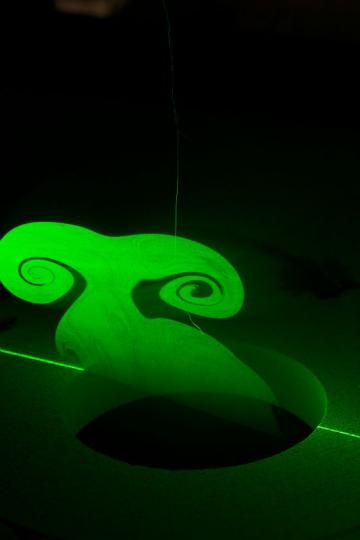 Vue de la nappe laser dans le dispositif expérimental STYX - © Jean-Marie Huron_Signatures_Médiathèque IRSN